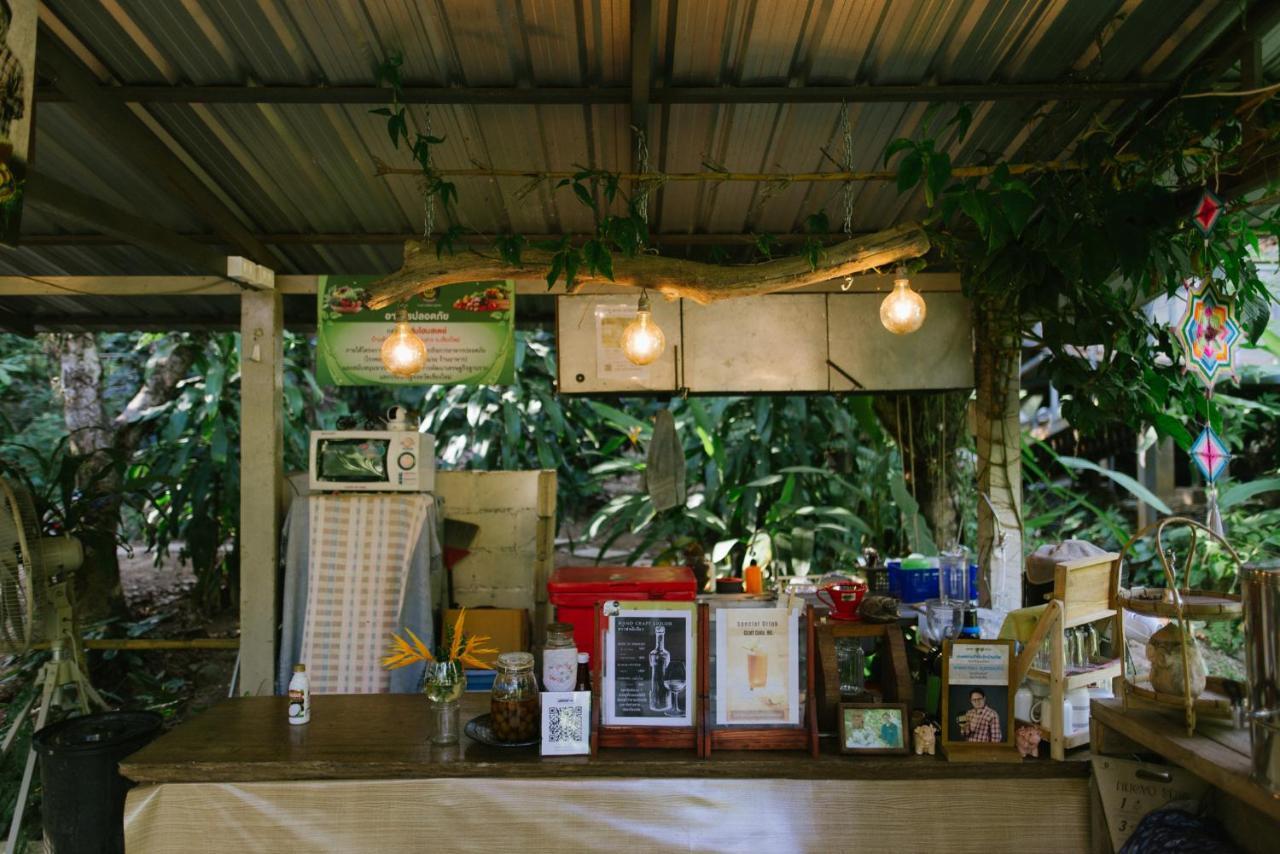 Aum Hum Homestay Fang Exterior photo